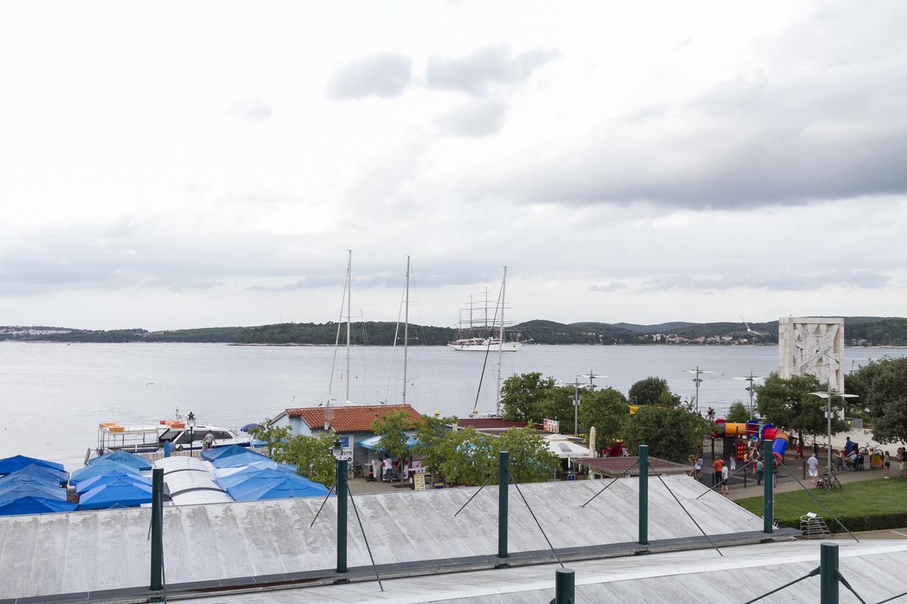 Apartment Nino โรวีน ห้อง รูปภาพ